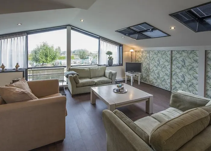 Ghoyhuys アパート *